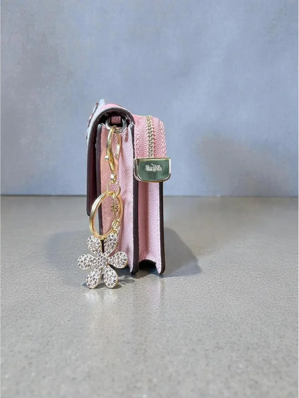 Coach CrossGrain Leather Foldover Wristlet Daisy Applique